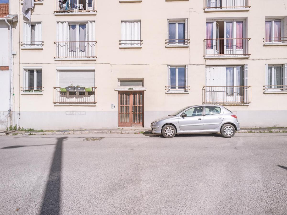 Apartament Le St Lambert Proche Cathedrale Parking Gratuit Troyes Zewnętrze zdjęcie
